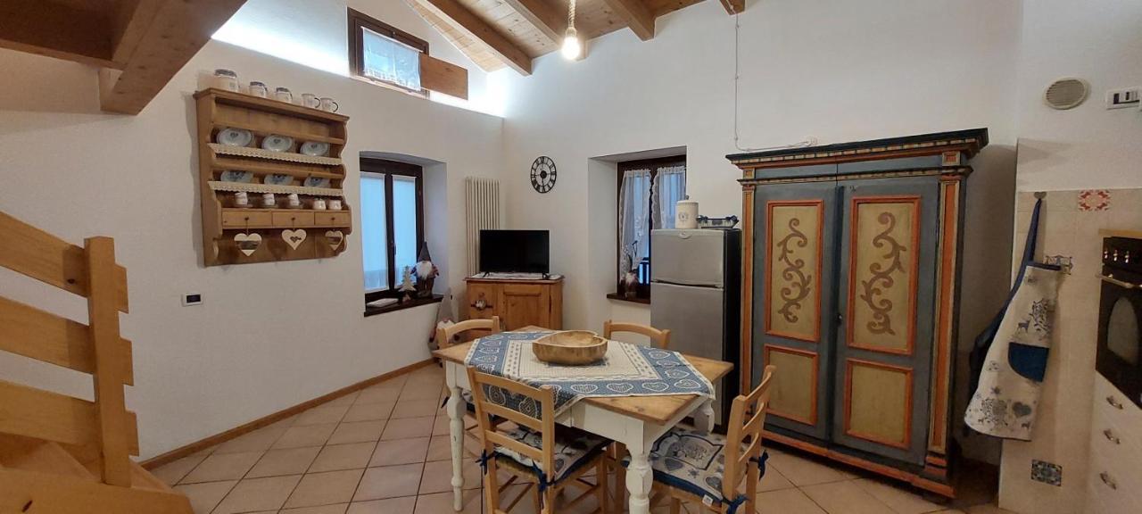 Loft Della Perpetua Di Casa Bernardi, Fuga Romantica Petfriendly Montagnaga  Dış mekan fotoğraf