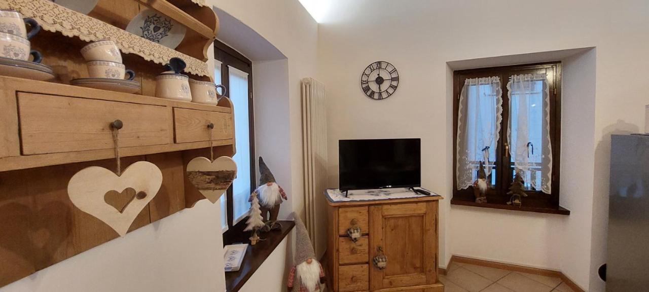 Loft Della Perpetua Di Casa Bernardi, Fuga Romantica Petfriendly Montagnaga  Dış mekan fotoğraf