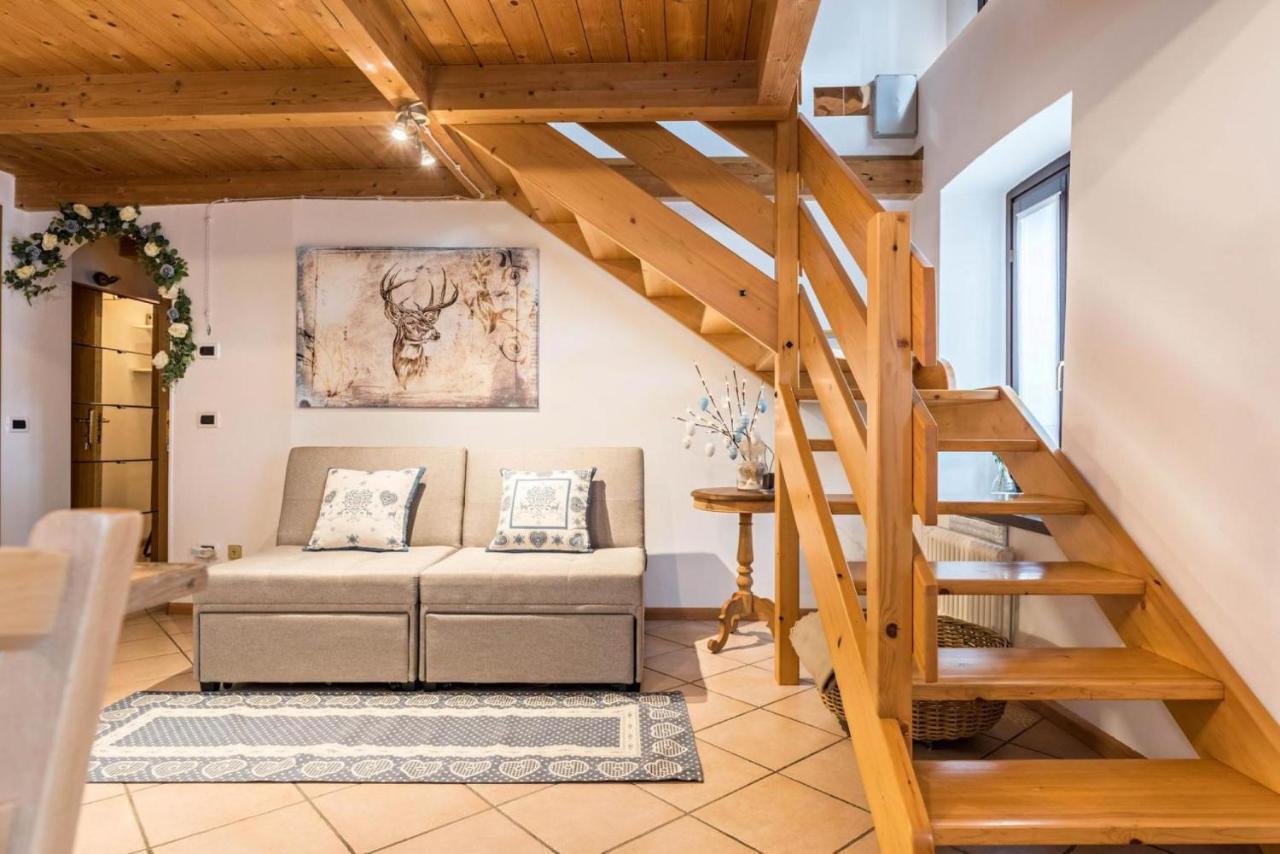 Loft Della Perpetua Di Casa Bernardi, Fuga Romantica Petfriendly Montagnaga  Dış mekan fotoğraf