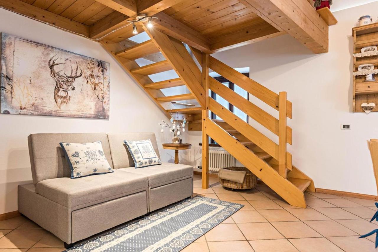 Loft Della Perpetua Di Casa Bernardi, Fuga Romantica Petfriendly Montagnaga  Dış mekan fotoğraf