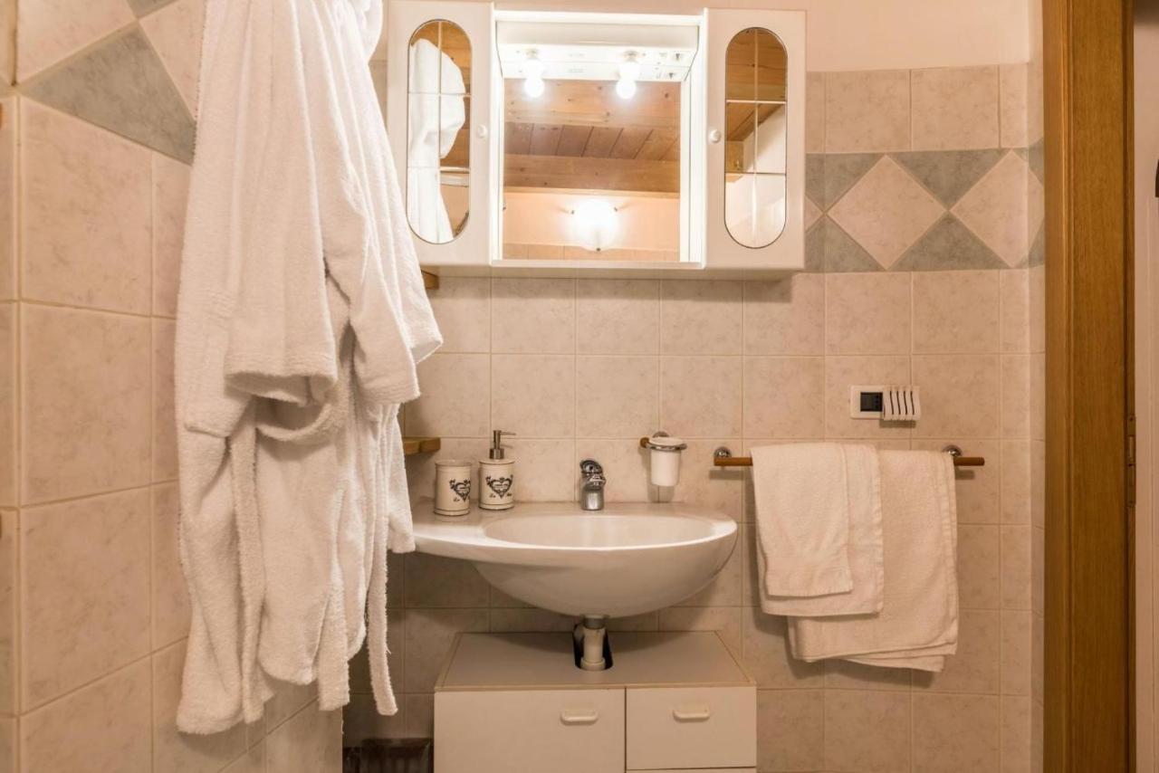 Loft Della Perpetua Di Casa Bernardi, Fuga Romantica Petfriendly Montagnaga  Dış mekan fotoğraf