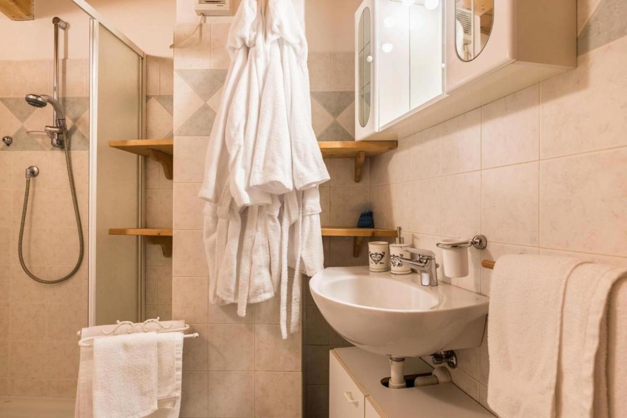 Loft Della Perpetua Di Casa Bernardi, Fuga Romantica Petfriendly Montagnaga  Dış mekan fotoğraf