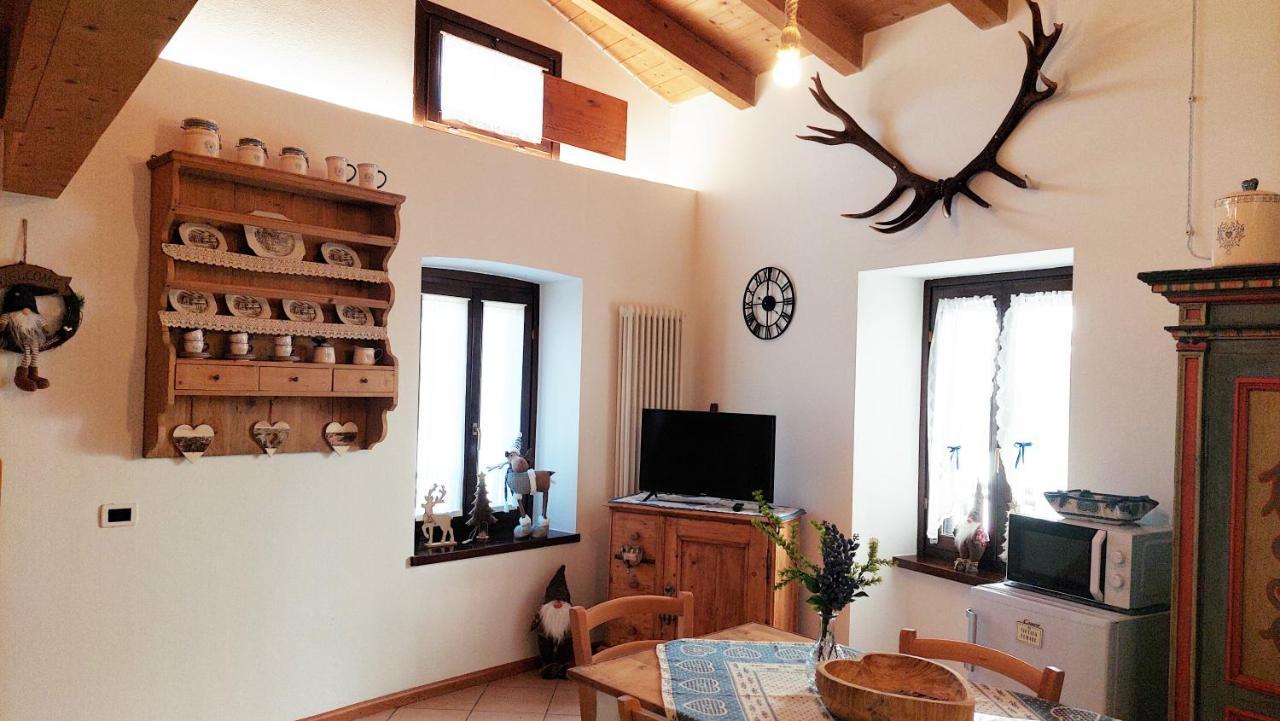 Loft Della Perpetua Di Casa Bernardi, Fuga Romantica Petfriendly Montagnaga  Dış mekan fotoğraf
