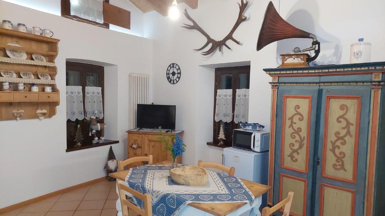 Loft Della Perpetua Di Casa Bernardi, Fuga Romantica Petfriendly Montagnaga  Dış mekan fotoğraf